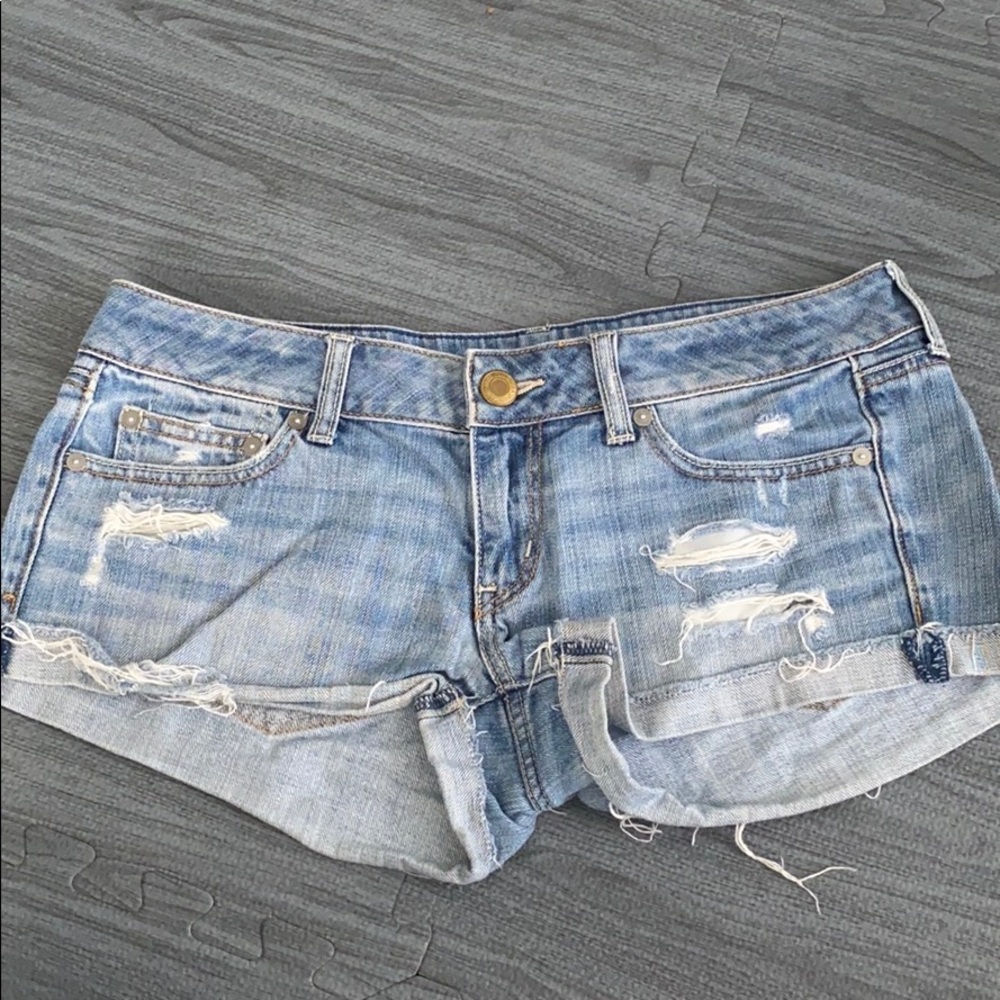 Women’s American Eagle jean shorts